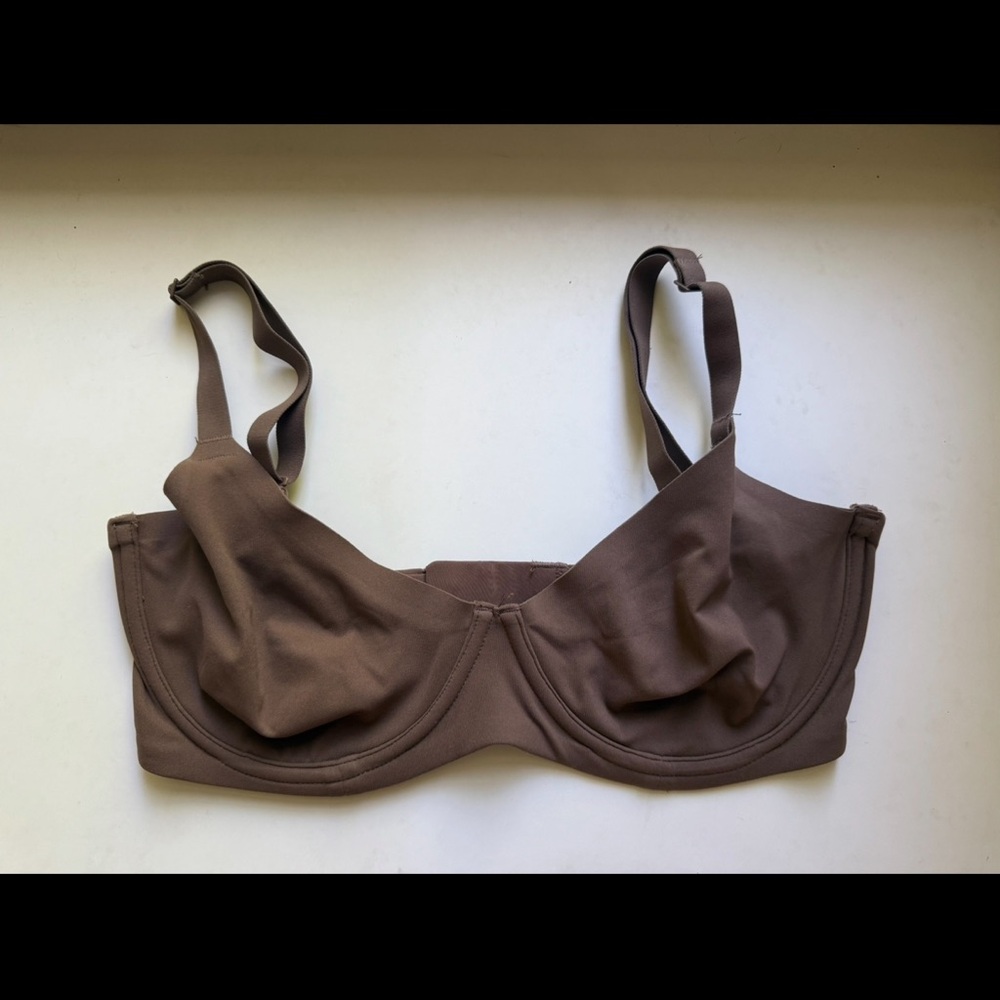 SKIMS Fits Everybody Unlined Demi Bra 34DD Oxide